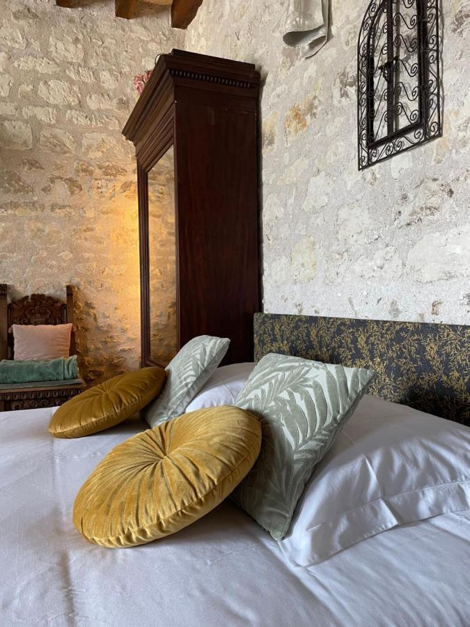 Le Relais, La Dormance, Le Bois Dormant Hotel Châteauvieux Kültér fotó
