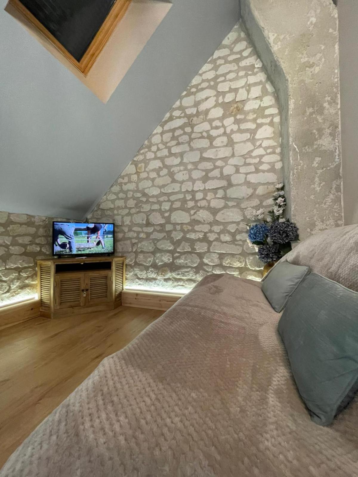 Le Relais, La Dormance, Le Bois Dormant Hotel Châteauvieux Kültér fotó
